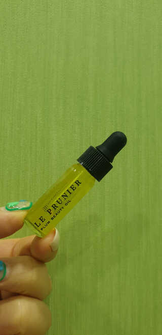 르 프루니에 플럼 뷰티 오일 디럭스 미니 3.7ml — 5점을 준 리뷰어가 2020년 5월 올린 사용 사진