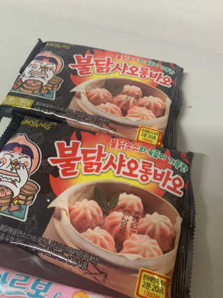 삼양냉동 [삼양] 불닭샤오롱바오+까르보불닭샤오롱바오 2세트구성 — 4점을 준 리뷰어가 2020년 11월 올린 사용 사진