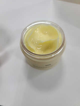 어글리프루프 크림 바이어글리 하이드레이션 샤워 50ml — 5점을 준 리뷰어가 2020년 11월 올린 사용 사진