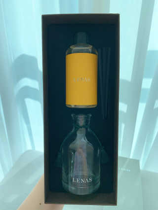레나스 프리미엄 아로마 디퓨저 200ml  [1SET] — 5점을 준 리뷰어가 2020년 10월 올린 사용 사진