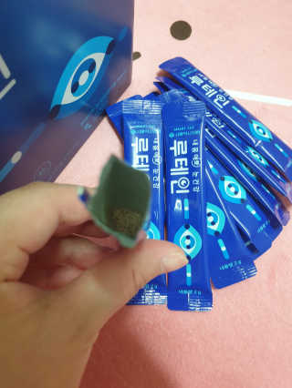 서울약사신협_내몸애눈건강루테인_2g x 50포 — 5점을 준 리뷰어가 2020년 8월 올린 사용 사진