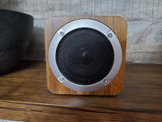 SEVIZ MINI10W 레트로 블루투스 스피커 — 5점을 준 리뷰어가 2020년 8월 올린 사용 사진
