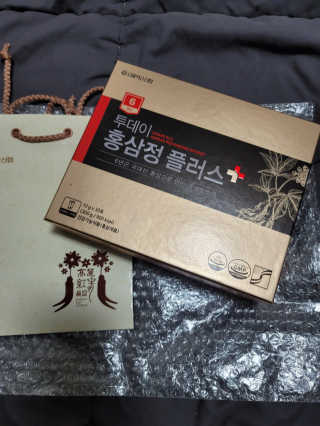서울약사신협_투데이홍삼정플러스스틱_10g x 30포 — 5점을 준 리뷰어가 2020년 12월 올린 사용 사진