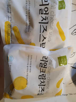 가치식탁 리얼치즈스틱, 리얼크림치즈볼 — 5점을 준 리뷰어가 2020년 10월 올린 사용 사진
