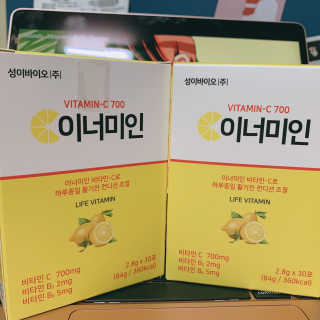 이너미인 VITAMIN-C 700 — 4.5점을 준 리뷰어가 2020년 9월 올린 사용 사진