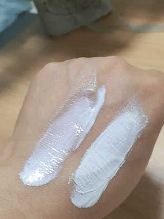 [후르디아] 혼합자차 선 에센스+톤업 선크림 2종 — 5점을 준 리뷰어가 2020년 5월 올린 사용 사진