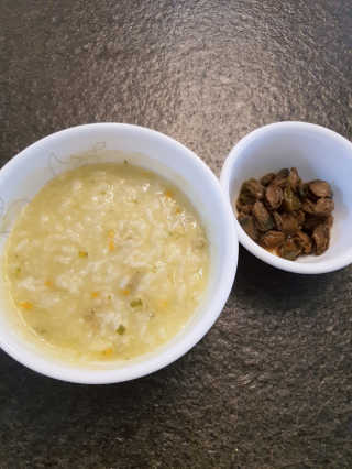 바다는다웰빙이다 완도사랑 전복죽 250g - 2팩 + 전복장조림 2팩 — 5점을 준 리뷰어가 2020년 8월 올린 사용 사진