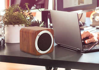 SEVIZ MINI10W 레트로 블루투스 스피커 — 5점을 준 리뷰어가 2020년 8월 올린 사용 사진