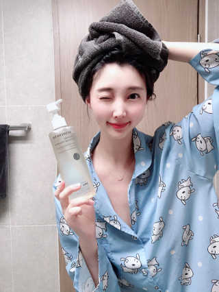 모제림닥터 펩타이드 실키 볼륨 샴푸 — 5점을 준 리뷰어가 2020년 10월 올린 사용 사진