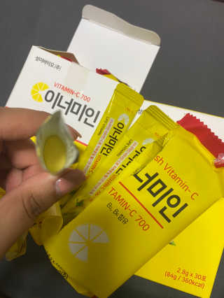 이너미인 VITAMIN-C 700 — 5점을 준 리뷰어가 2020년 10월 올린 사용 사진