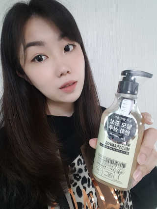 정직한실험실 탈모증상완화 내추럴 마일드 샴푸 — 5점을 준 리뷰어가 2020년 4월 올린 사용 사진