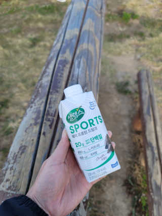 셀렉스스포츠 셀렉스 스포츠 드링크 초콜릿 _ 330ml x 12팩 — 5점을 준 리뷰어가 2020년 10월 올린 사용 사진