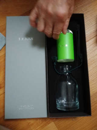 레나스 프리미엄 아로마 디퓨저 200ml  [1SET] — 5점을 준 리뷰어가 2020년 8월 올린 사용 사진