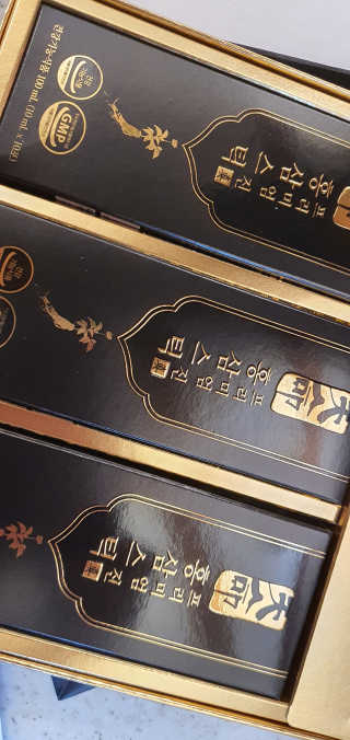 헬스업_천명진프리미엄홍삼스틱_10ml x 30포 — 5점을 준 리뷰어가 2020년 8월 올린 사용 사진