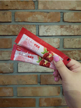 헬스업_쁘띠쁘띠석류콜라겐젤리_20g x 14포 — 4.5점을 준 리뷰어가 2020년 12월 올린 사용 사진