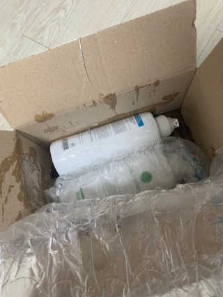 일리세이 허니 샴푸 500ml + 허니 바디워시 500ml 세트 — 2.5점을 준 리뷰어가 2020년 4월 올린 사용 사진