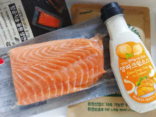 동원산업 항공직송 동원생연어_400g — 5점을 준 리뷰어가 2020년 5월 올린 사용 사진