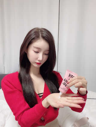 ATS스타일 뮤즈 ATS 스타일 뮤즈 리페어 컬 크림 50ml X 2EA — 5점을 준 리뷰어가 2020년 11월 올린 사용 사진
