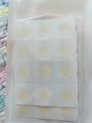 엘라밴드 하이드로 도트 스팟패치 12mm, 10mm — 5점을 준 리뷰어가 2020년 9월 올린 사용 사진