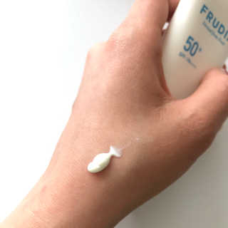 [후르디아] 혼합자차 선 에센스+톤업 선크림 2종 — 5점을 준 리뷰어가 2020년 5월 올린 사용 사진