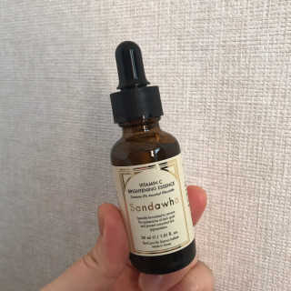 [스킨큐어] 산다화 비타민C 화이트닝 에센스 30ml — 4점을 준 리뷰어가 2020년 4월 올린 사용 사진