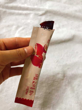 365더건강 에버뷰티 석류콜라겐 젤리 — 5점을 준 리뷰어가 2020년 7월 올린 사용 사진