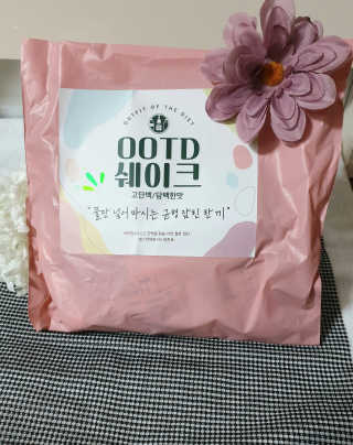 [꾸콤] 참참 OOTD쉐이크 고단백 일주일세트 50g x 5 — 5점을 준 리뷰어가 2020년 9월 올린 사용 사진