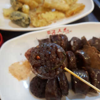 죠스떡볶이 [죠스푸드] 짜빠떡볶이+떡또그+범벅만두 신메뉴 3종 — 3.5점을 준 리뷰어가 2020년 4월 올린 사용 사진
