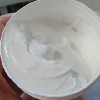 인그람스 캠퍼 크림 오리지널 300ml — 5점을 준 리뷰어가 2020년 4월 올린 사용 사진
