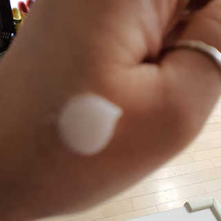 뷰니오 더마플러스 카밍 에멀전200ml — 5점을 준 리뷰어가 2020년 12월 올린 사용 사진
