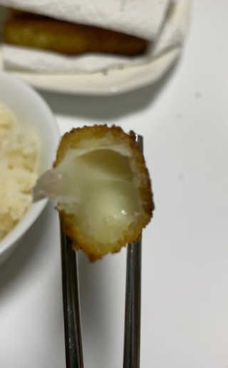 가치식탁 리얼치즈스틱, 리얼크림치즈볼 — 5점을 준 리뷰어가 2020년 8월 올린 사용 사진