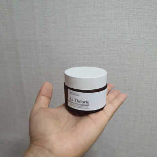 La Theorie Hydrating Ingredients | 하이드레이팅 인그레이디언츠 — 4점을 준 리뷰어가 2020년 5월 올린 사용 사진