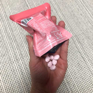 입 냄새 완화에 도움을 주는 에티켓 캔디 복숭아맛 앳캔디 — 5점을 준 리뷰어가 2020년 11월 올린 사용 사진