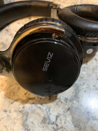 SEVIZ Bluetooth Headphones 10 3color — 5점을 준 리뷰어가 2020년 8월 올린 사용 사진
