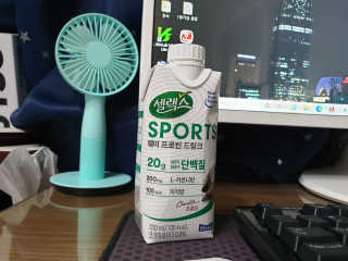 셀렉스스포츠 셀렉스 스포츠 드링크 초콜릿 _ 330ml x 12팩 — 5점을 준 리뷰어가 2020년 11월 올린 사용 사진