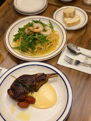 [엠드밀] 이베리코 뼈등심 스테이크 — 5점을 준 리뷰어가 2020년 9월 올린 사용 사진