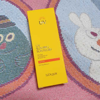 네이처컬렉션 이자녹스 UV 선 프로 365 익스트림 선 플루이드 100ml — 5점을 준 리뷰어가 2020년 5월 올린 사용 사진