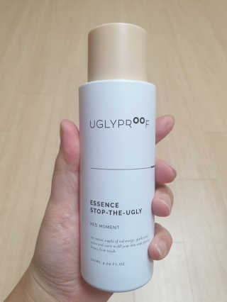 어글리프루프 에센스 스탑디어글리 레드모먼트 에센스 120ml — 5점을 준 리뷰어가 2020년 8월 올린 사용 사진