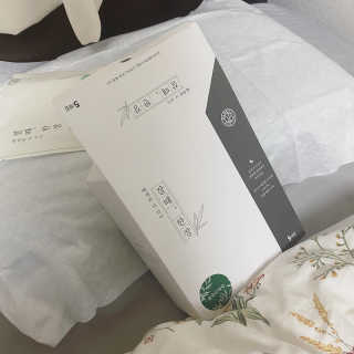 휴고링 언제 어디서나 깨끗한 베개-잘때한장 위생 베개시트 5매 — 4.5점을 준 리뷰어가 2020년 9월 올린 사용 사진