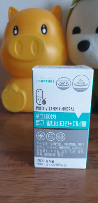 로그네이처 로그 멀티비타민+미네랄 — 5점을 준 리뷰어가 2020년 6월 올린 사용 사진