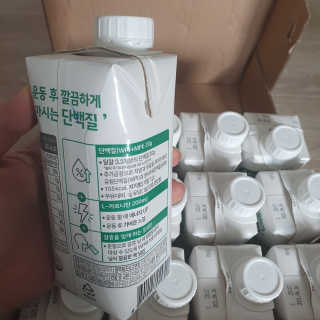 셀렉스스포츠 셀렉스 스포츠 드링크 초콜릿 _ 330ml x 12팩 — 5점을 준 리뷰어가 2020년 11월 올린 사용 사진